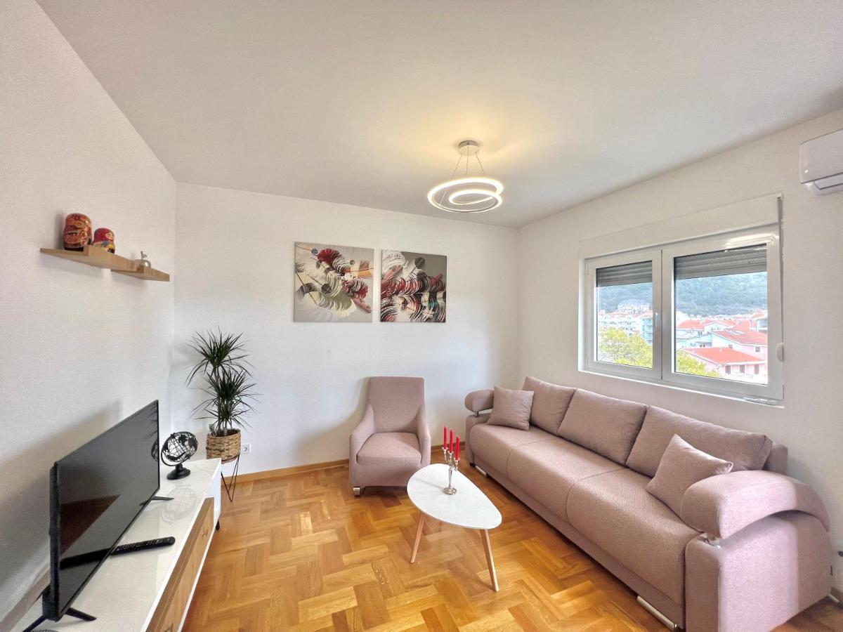 Azure Apartments Budva Buitenkant foto