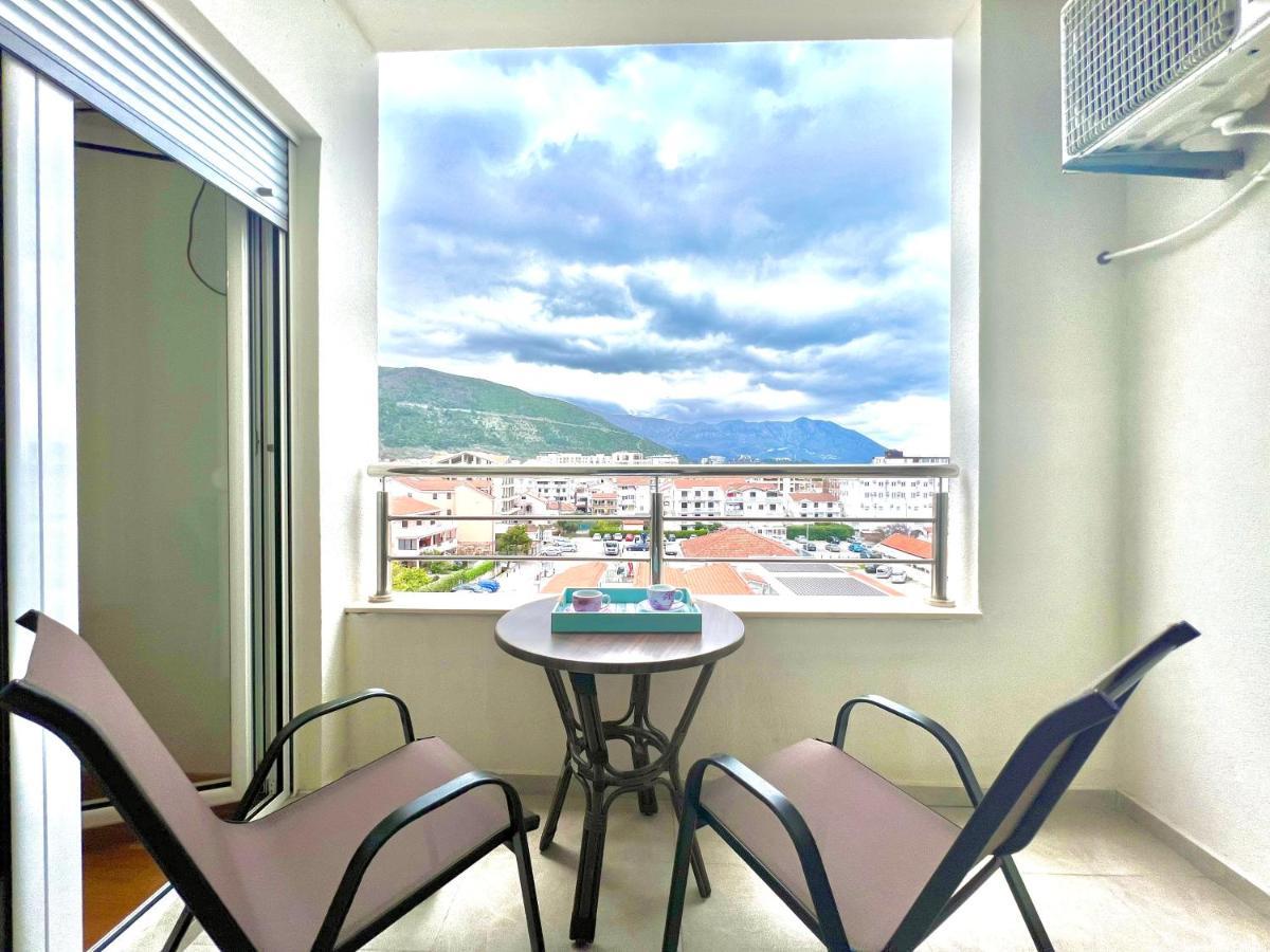 Azure Apartments Budva Buitenkant foto