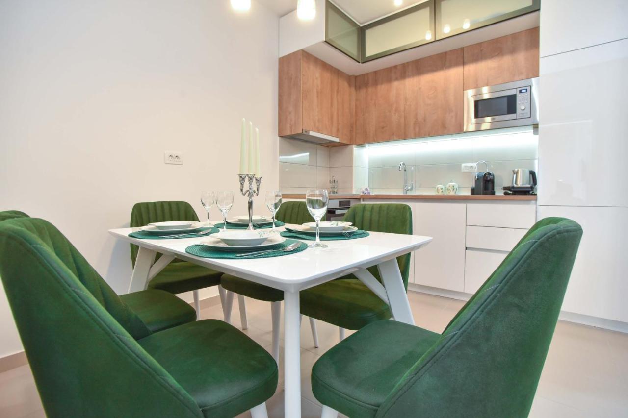 Azure Apartments Budva Buitenkant foto