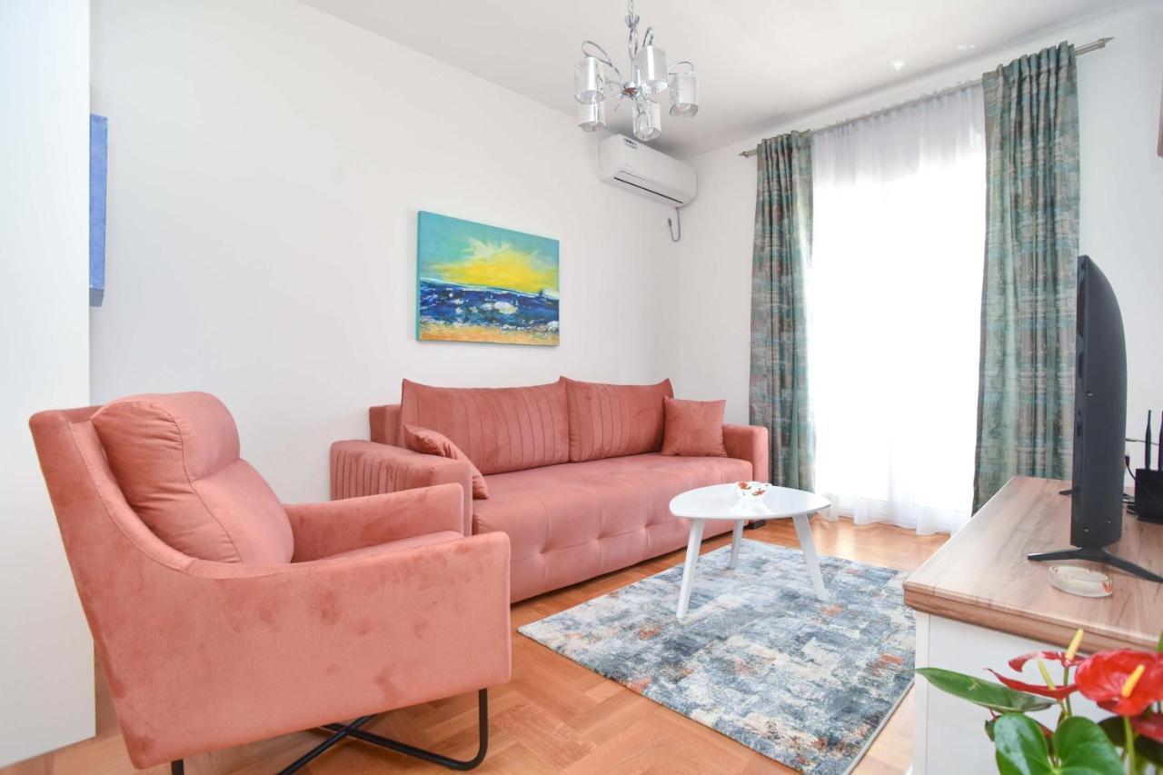 Azure Apartments Budva Buitenkant foto