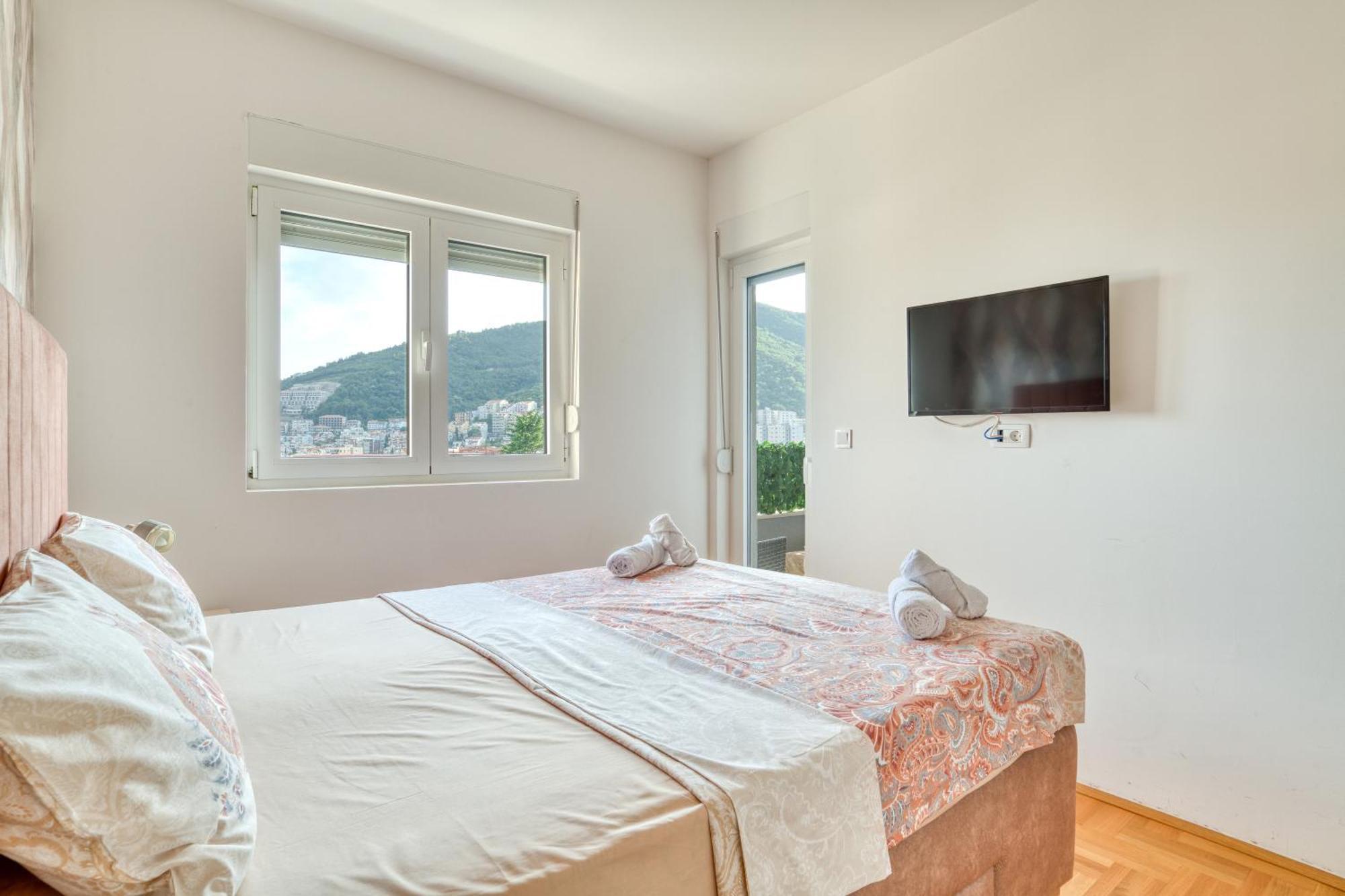 Azure Apartments Budva Buitenkant foto